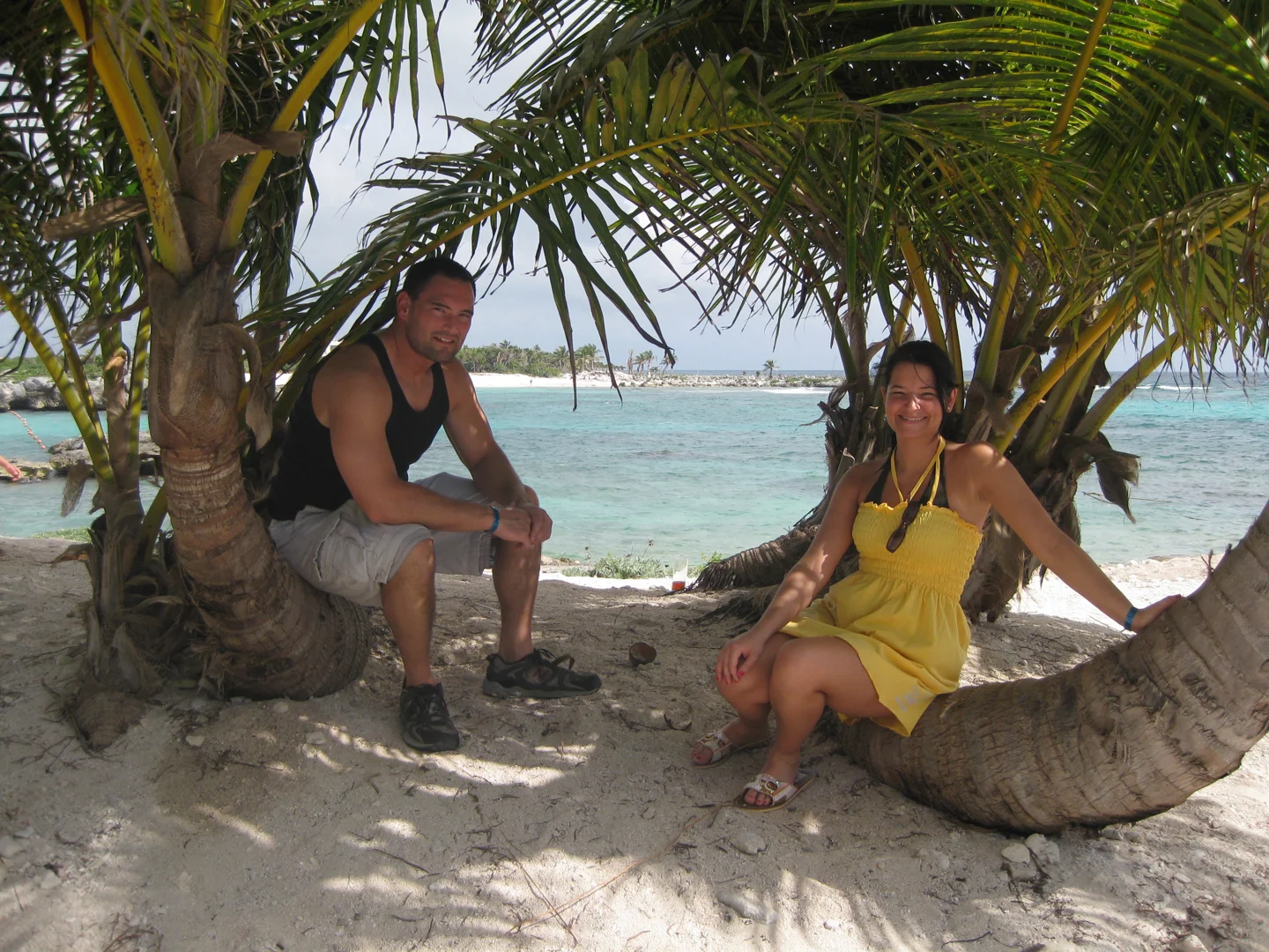 Jenny-Picture-Album-1/006_cancundec2008-06.webp