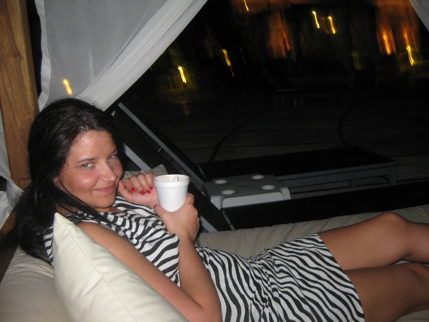 Jenny-Picture-Album-1/011_cancundec2008-11.webp