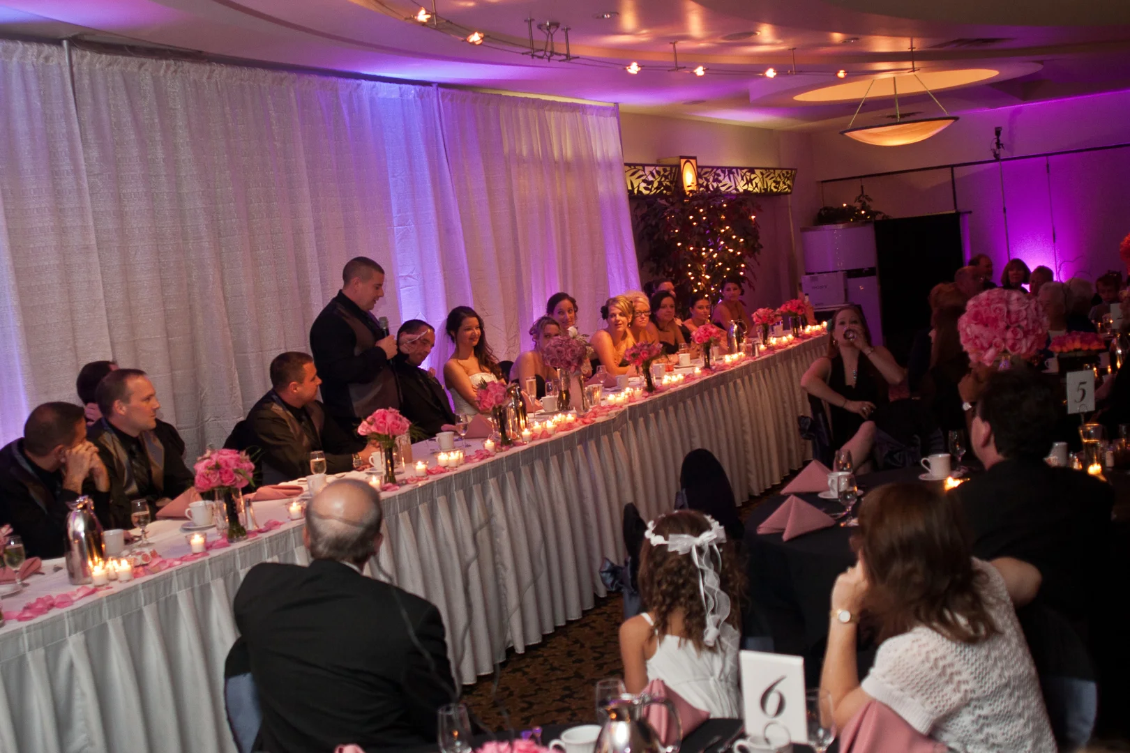Jenny-Picture-Album-1/053_reception08.webp
