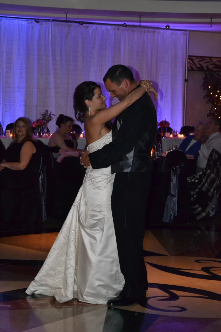 Jenny-Picture-Album-1/066_reception21.webp