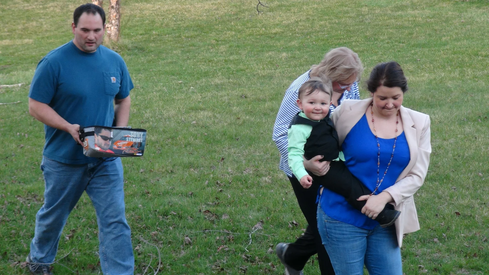 Jenny-Picture-Album-2/049_easter2016-2.webp