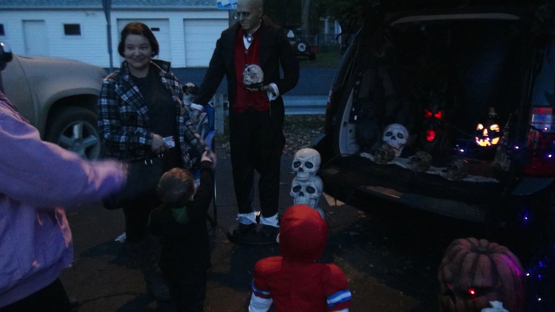 Jenny-Picture-Album-2/062_halloween2016.webp