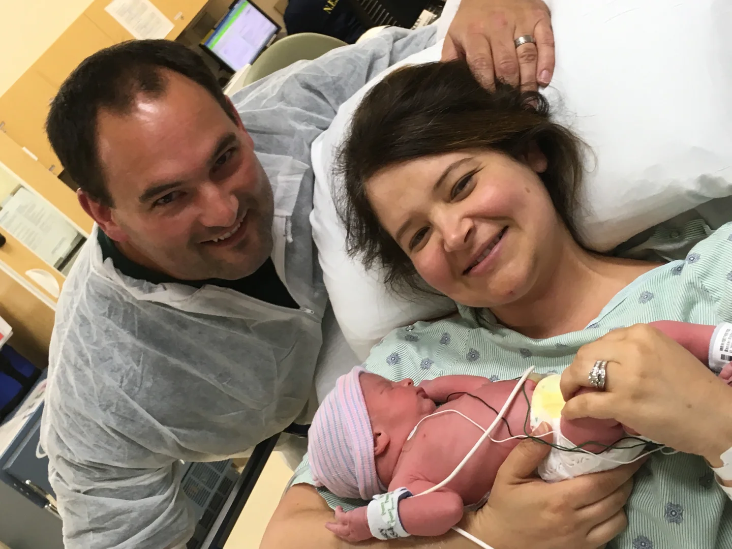 Jenny-Picture-Album-2/072_isaac-is-born-1.webp