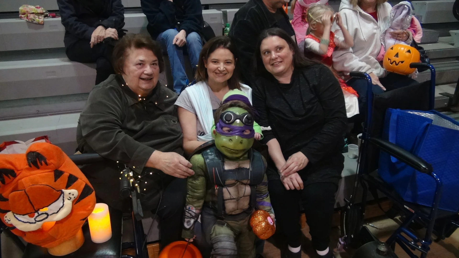 Jenny-Picture-Album-2/093_halloween2017-3.webp