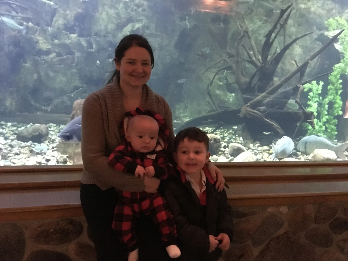 Jenny-Picture-Album-2/099_cabelas2017.webp