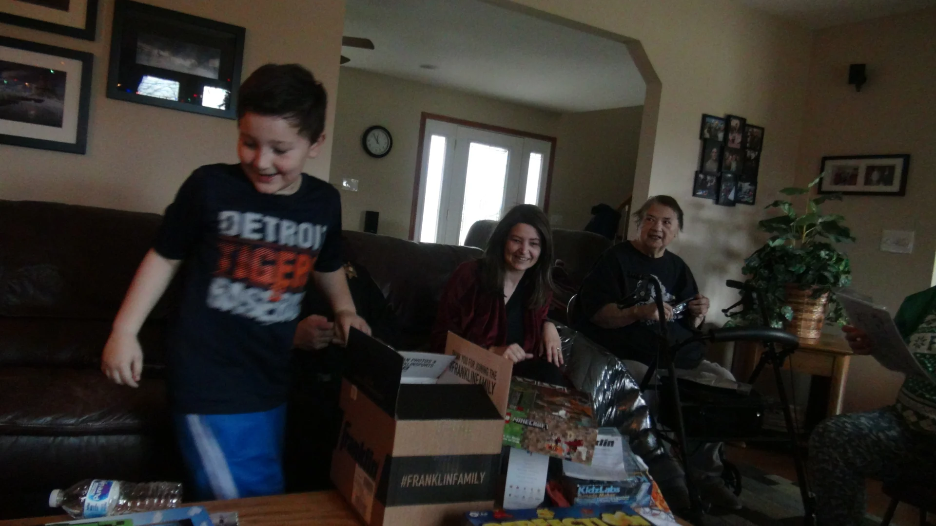Jenny-Picture-Album-3/087_christmas2021-3.webp