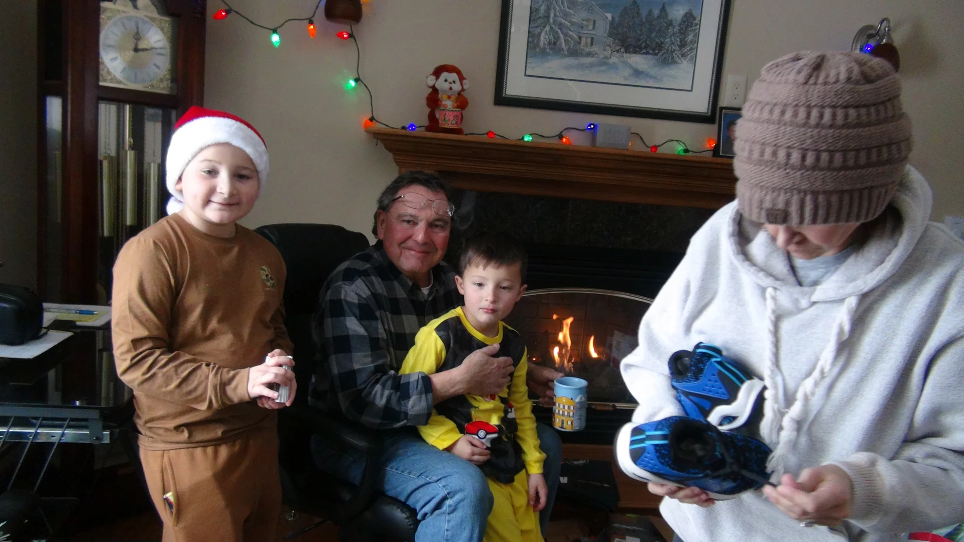 Jenny-Picture-Album-3/098_christmas2022.webp